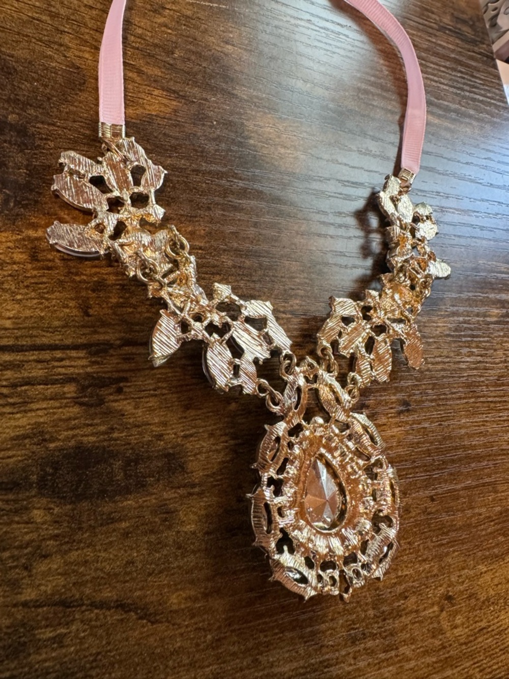 Statement Bib Necklace Pink Rhinestone Crystal Teardrop Gold Tone Ribbon - Picture 5 of 7